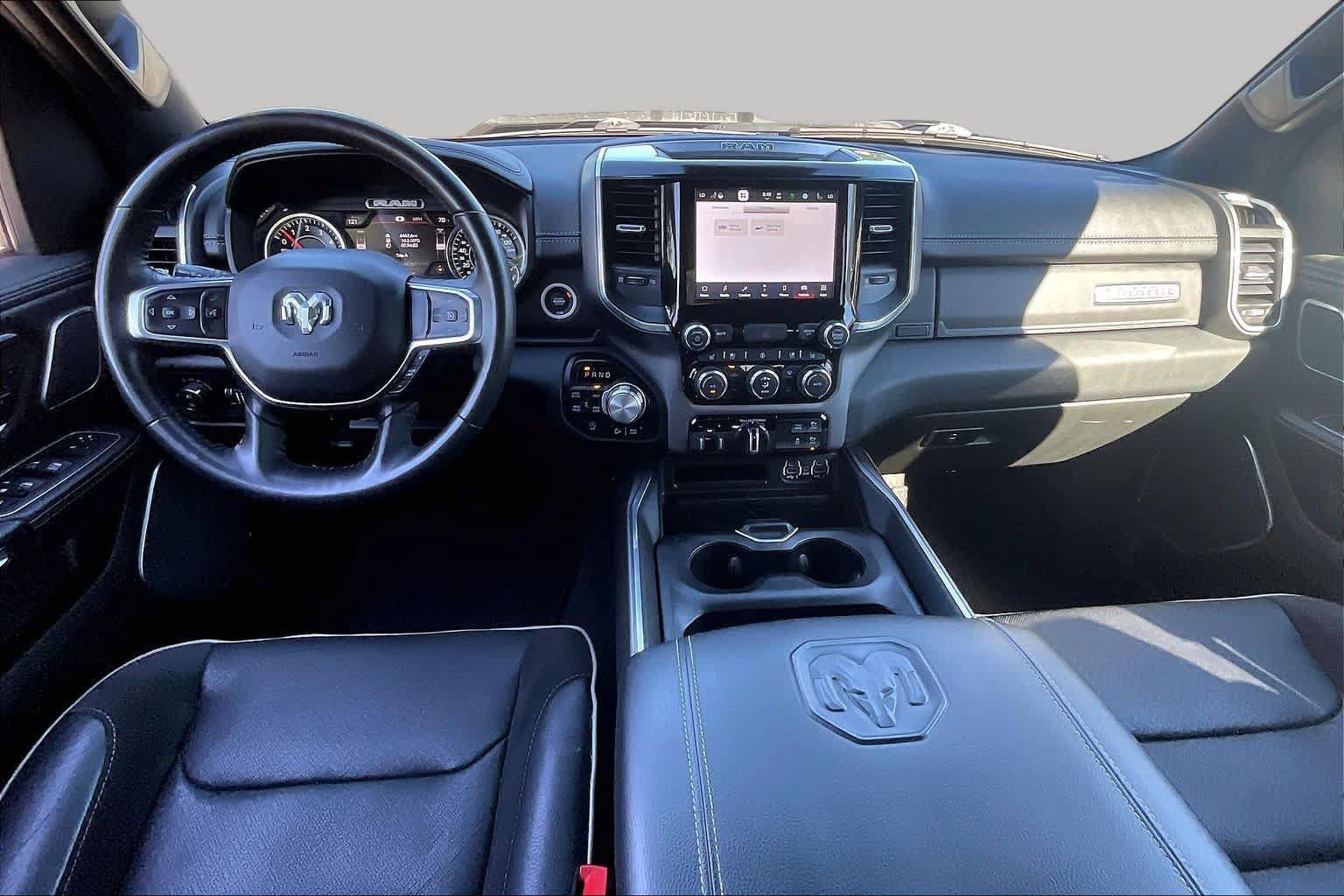 Used 2022 RAM 1500 Laramie AWD/4WD image 14