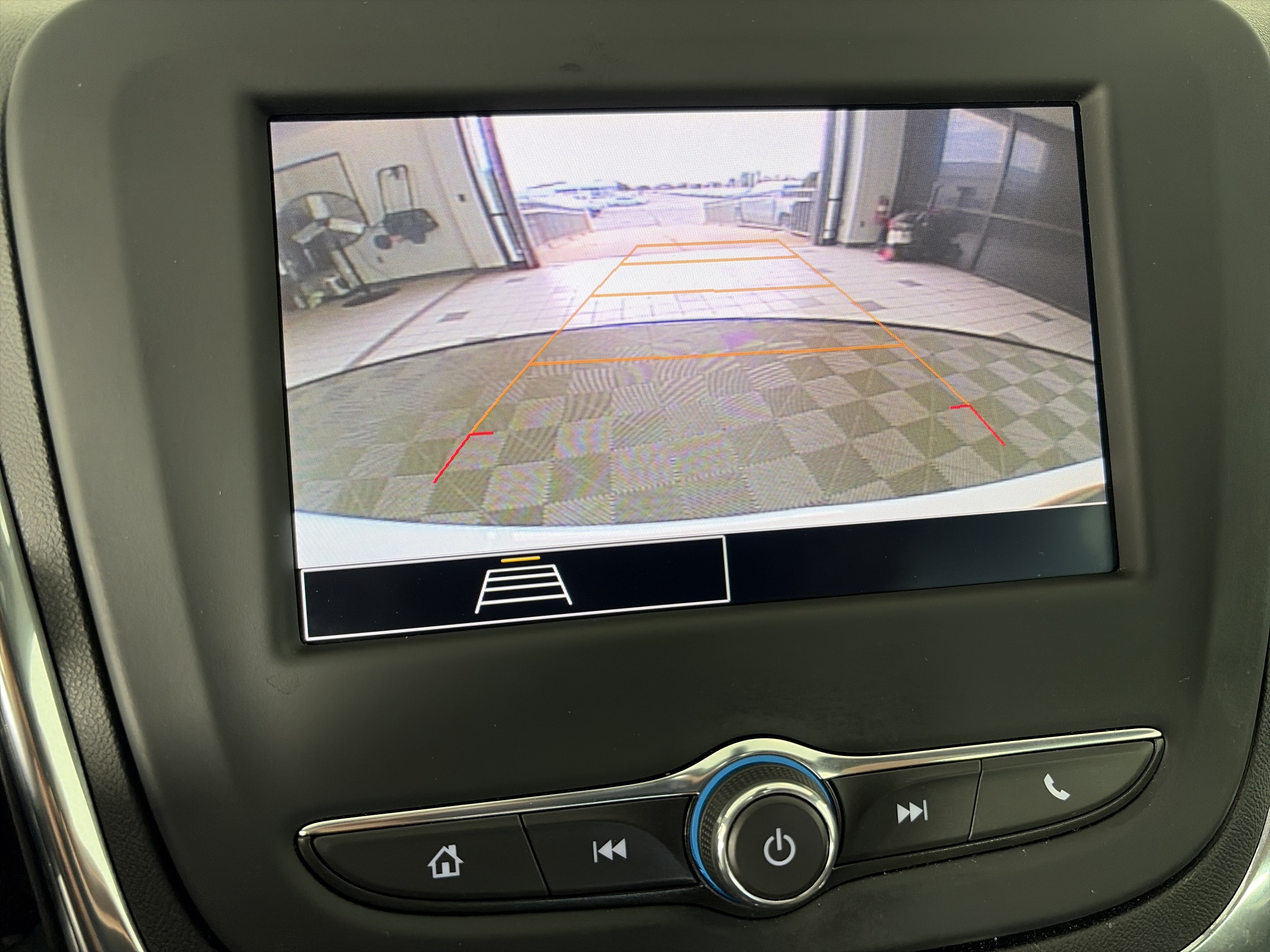 Used 2023 Chevrolet Equinox LS w/ LS Convenience Package FWD image 19
