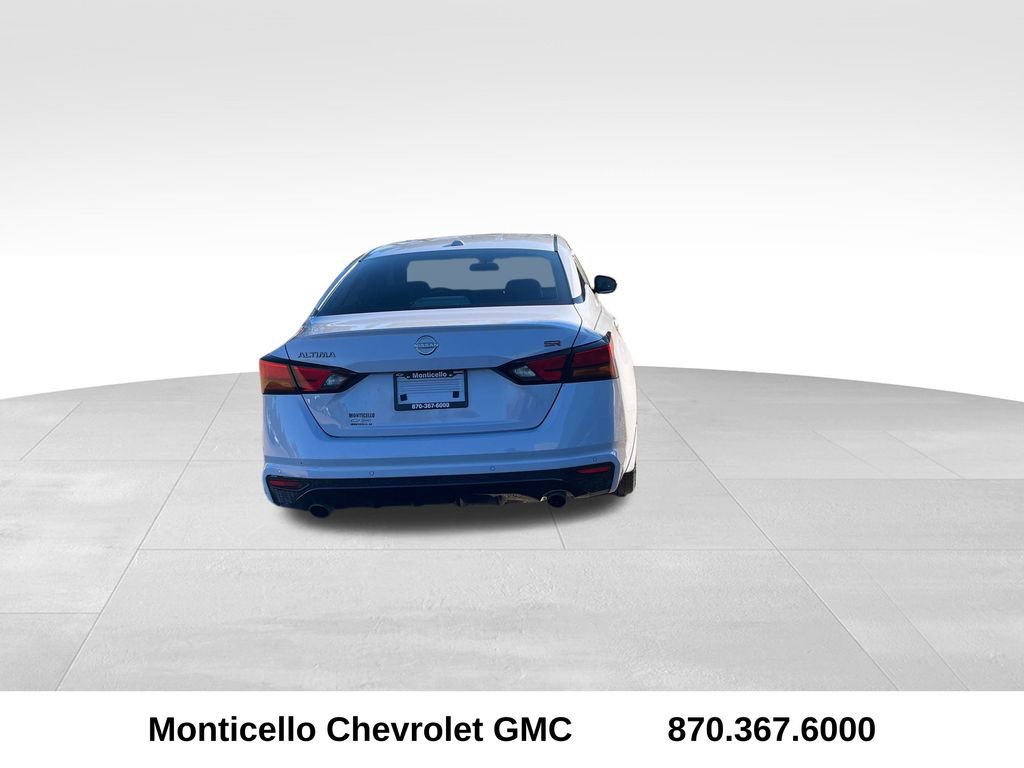 Used 2024 Nissan Altima 2.5 SR image 4