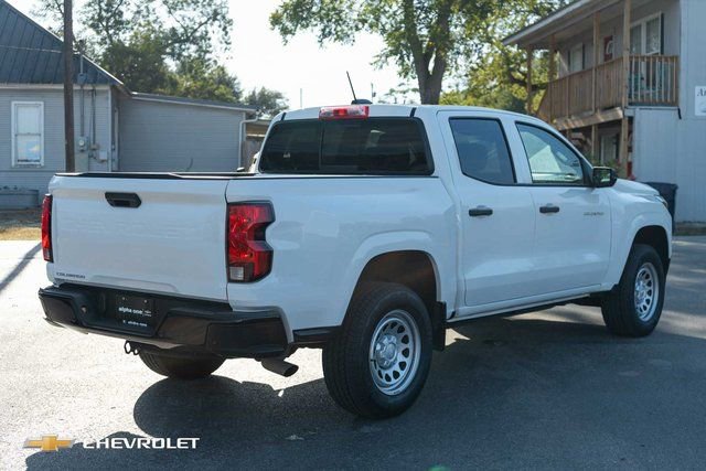 Used 2025 Chevrolet Colorado W/T image 6