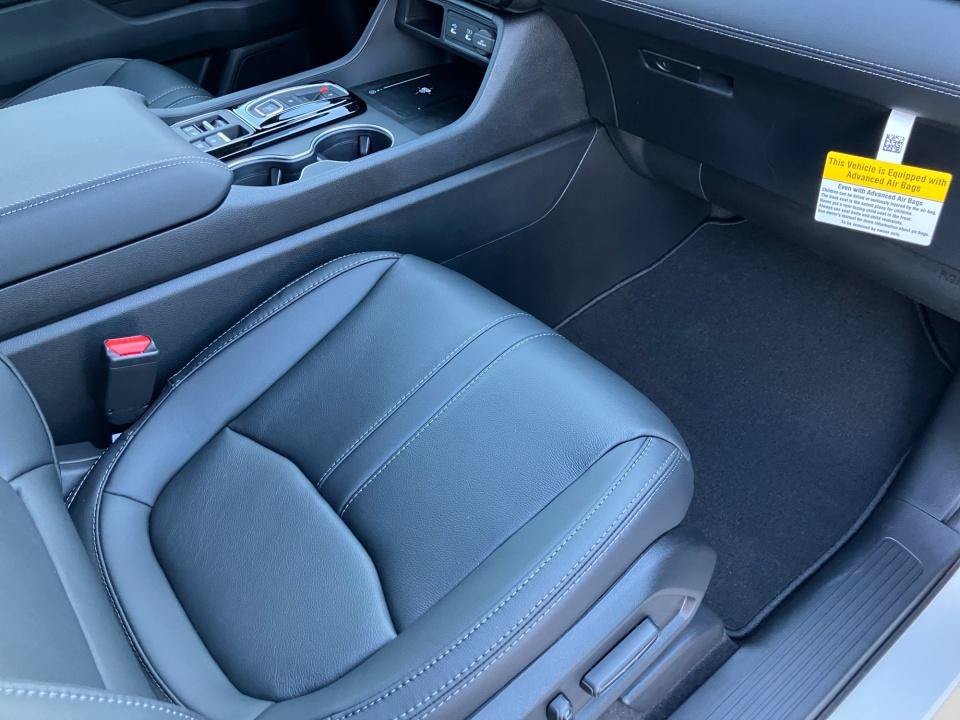 New 2026 Honda Pilot Touring image 28
