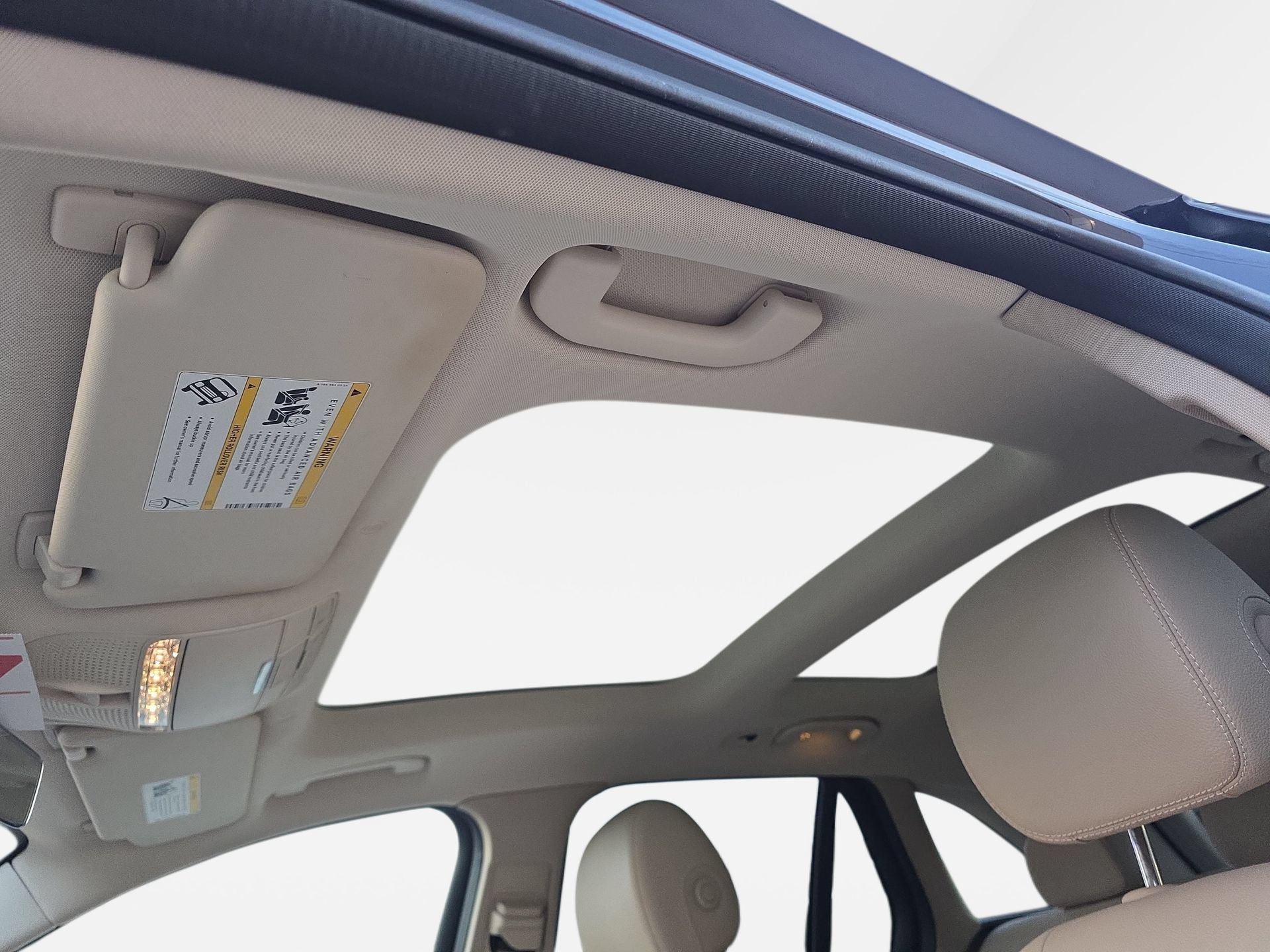 Certified 2022 Mercedes-Benz GLC 300 4MATIC image 29