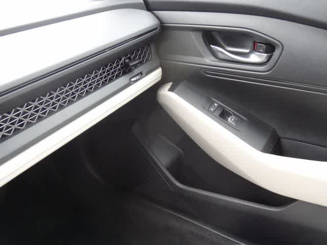 Used 2023 Honda Accord LX image 26