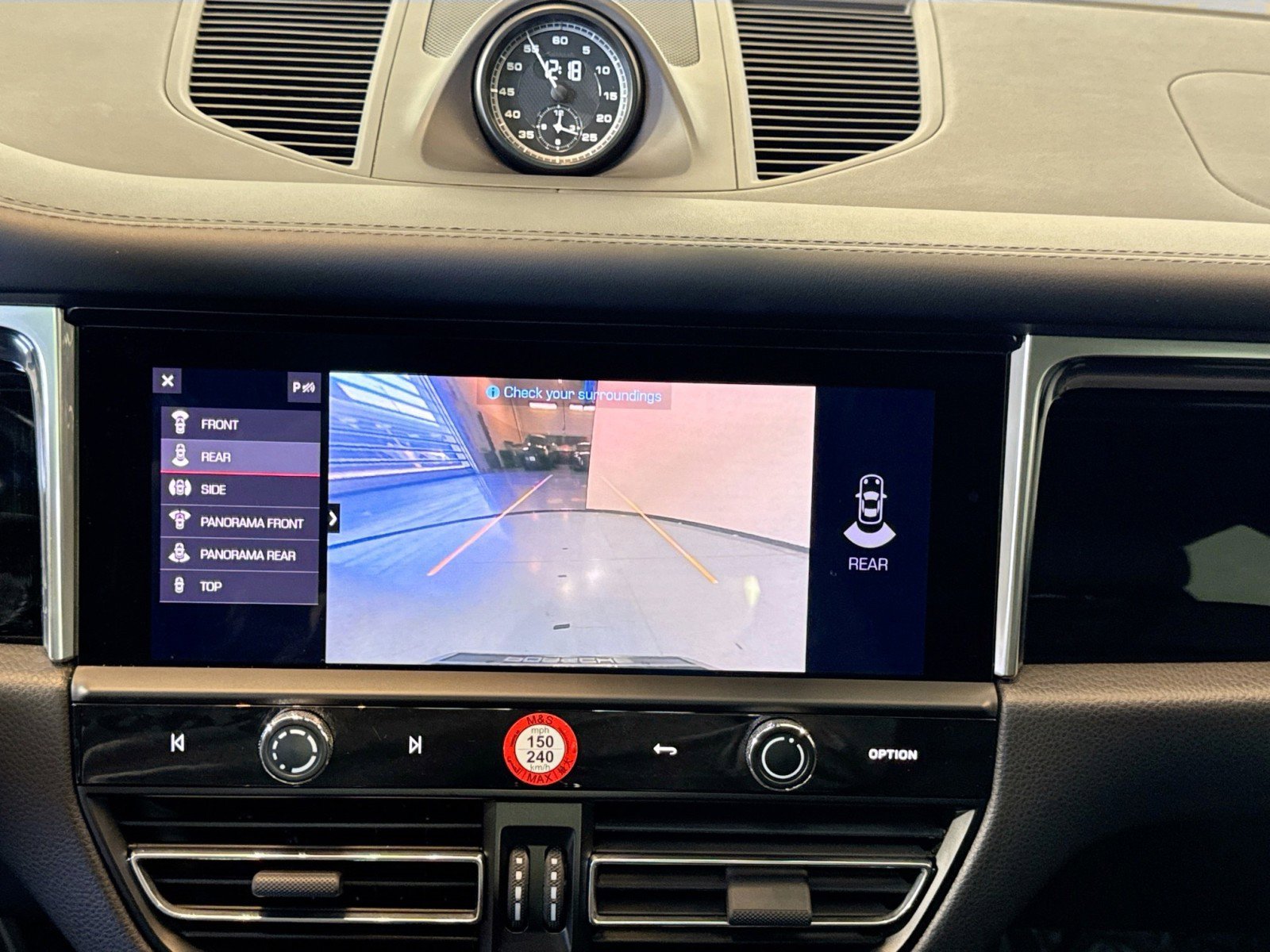 Certified 2024 Porsche Macan Turbo w/ Premium Plus Package image 17