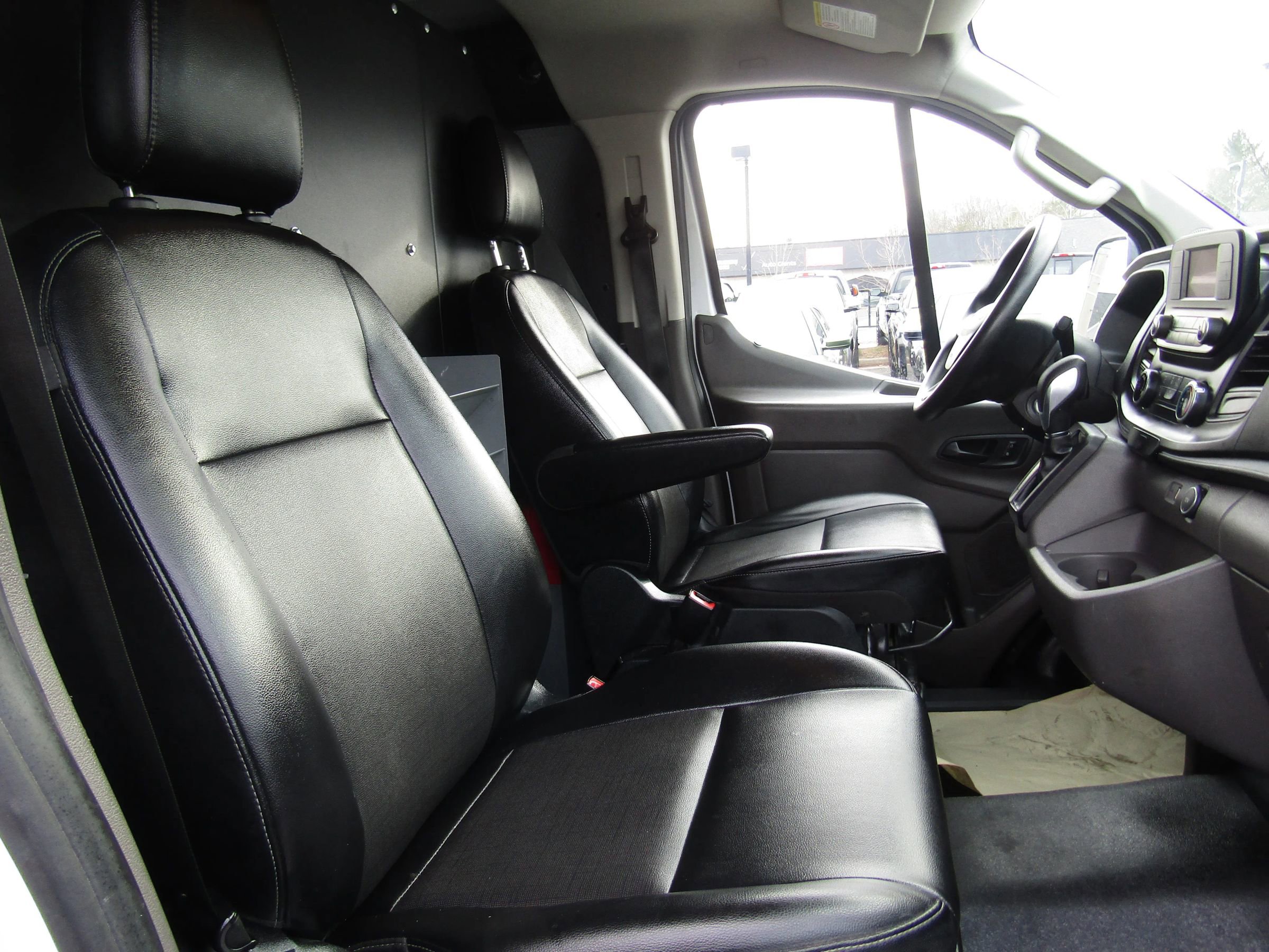 Used 2020 Ford Transit 250 Low Roof w/ Load Area Protection Package RWD image 11