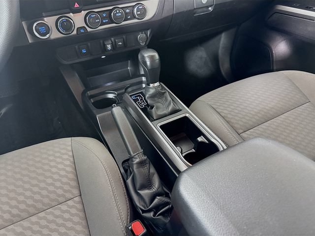 Used 2023 Toyota Tacoma SR5 AWD/4WD image 24