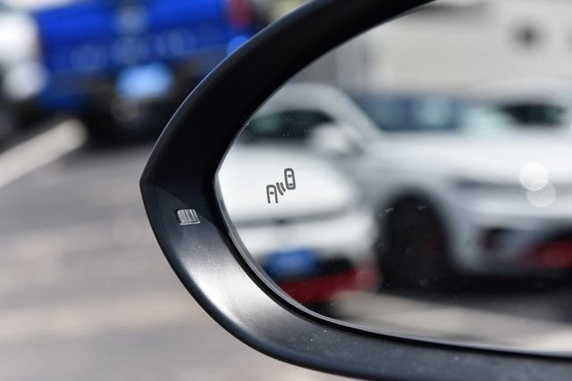 New 2026 Volkswagen Jetta GLI Autobahn FWD image 10