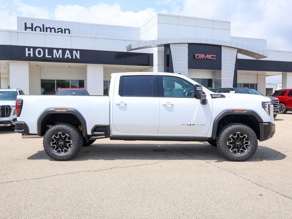 New 2026 GMC Sierra 2500 AT4X w/ LPO, Black Badging Package AWD/4WD image 2