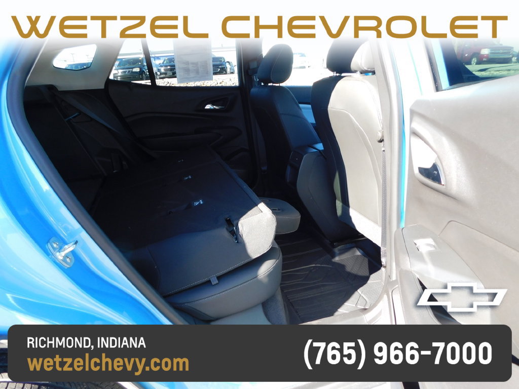 Used 2025 Chevrolet Trax LT w/ Driver Confidence Package FWD image 23