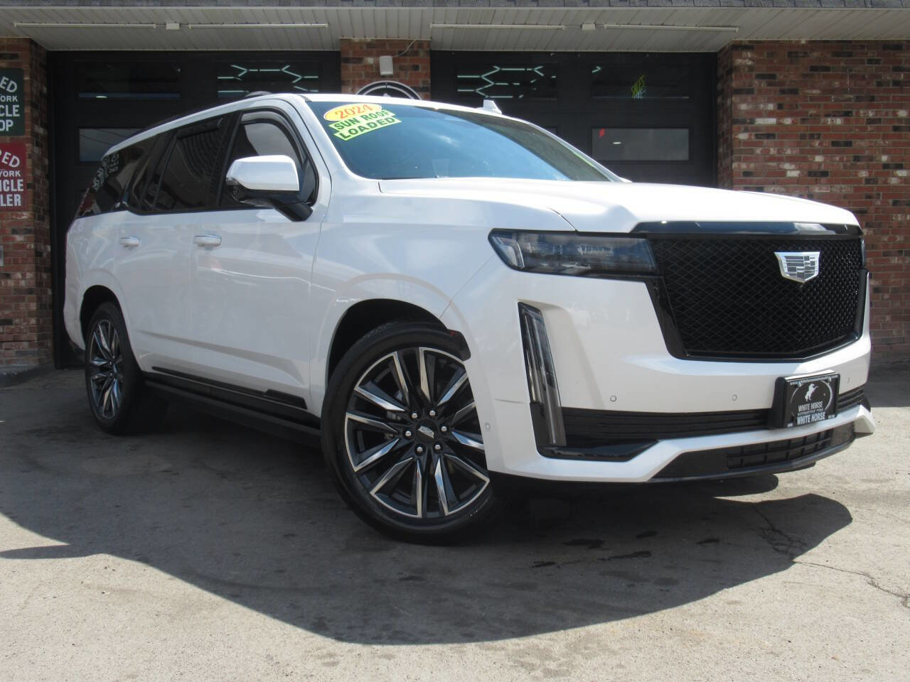 Used 2024 Cadillac Escalade Sport Platinum w/ LPO, Floor Liner Package image 2