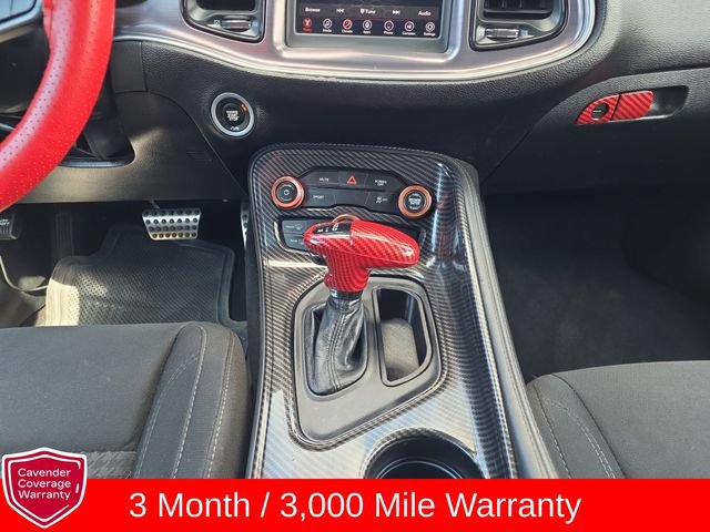 Used 2020 Dodge Challenger SXT RWD image 3