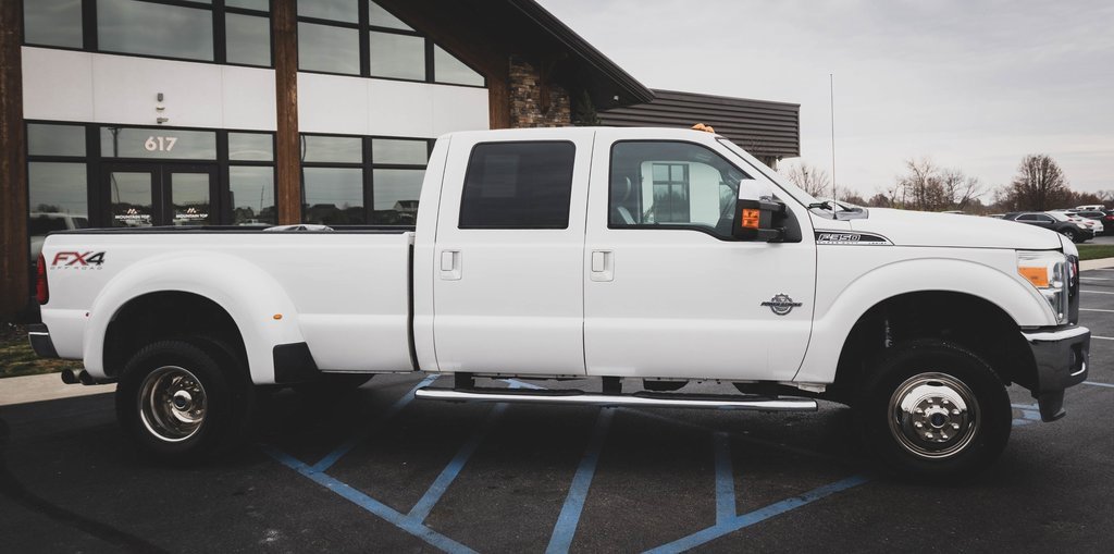 Used 2015 Ford F350 Lariat w/ Lariat Ultimate Package image 30