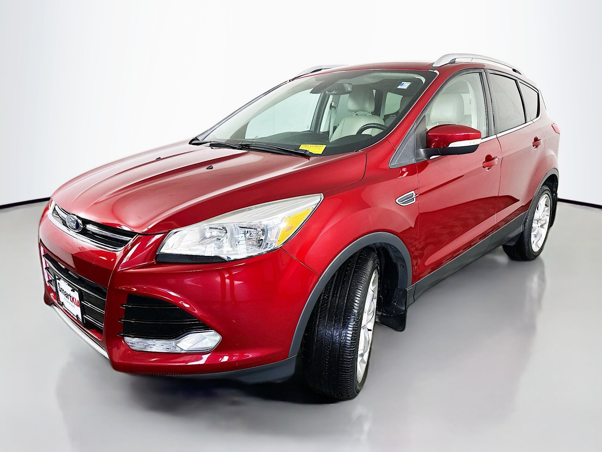 Used 2015 Ford Escape Titanium AWD/4WD image 3