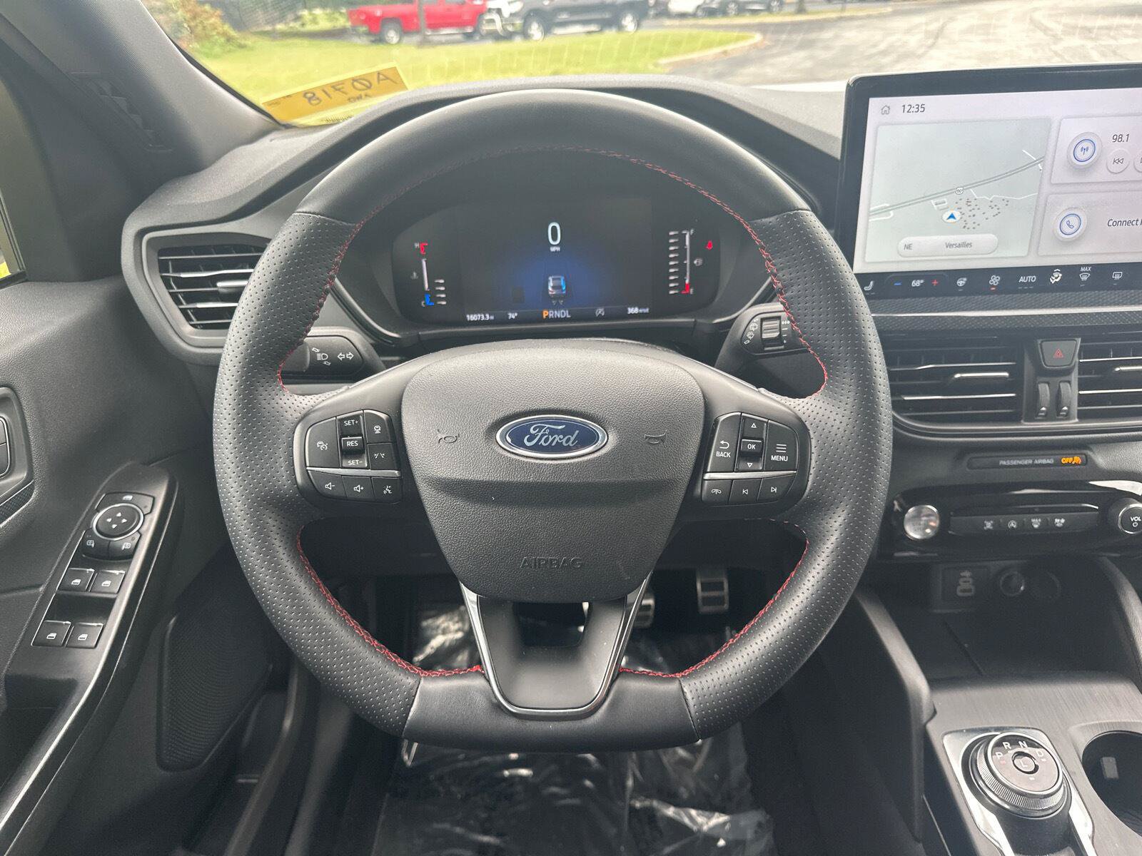 Used 2024 Ford Escape ST-Line w/ Tech Pack #1 AWD/4WD image 17