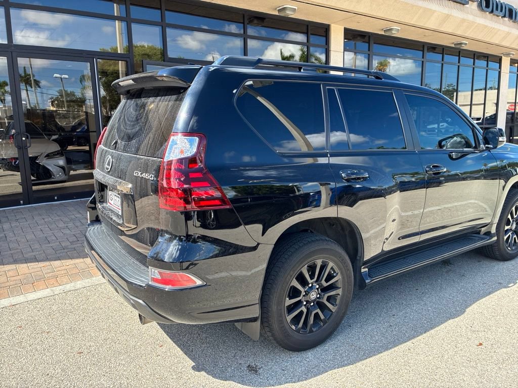 Used 2022 Lexus GX 460 w/ Black Line Special Edition AWD/4WD image 6