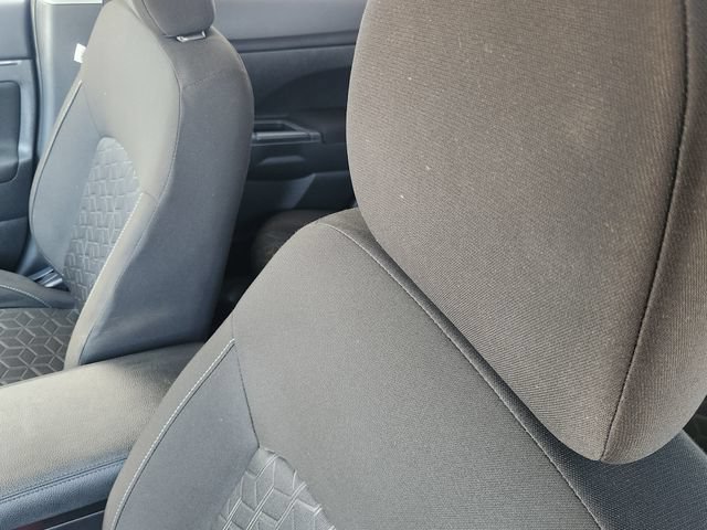 Used 2024 Mitsubishi Outlander Sport ES AWD/4WD image 20