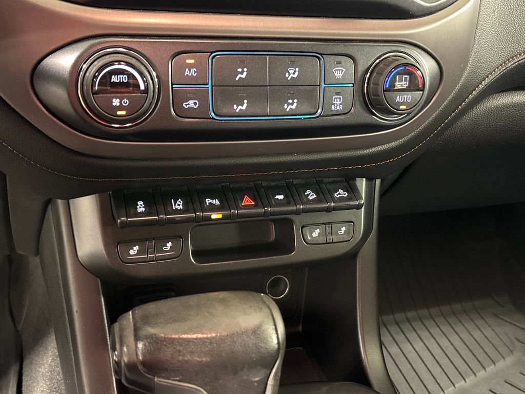 Used 2021 GMC Canyon AT4 AWD/4WD image 40