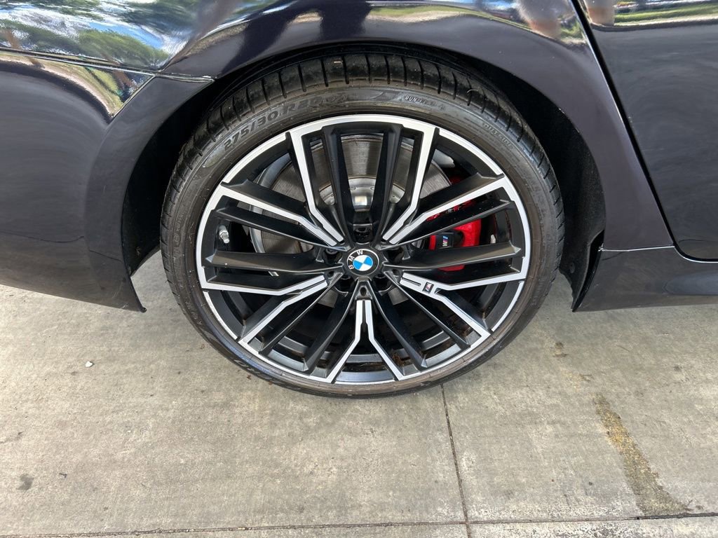 Used 2023 BMW 540i w/ M Sport Package image 17