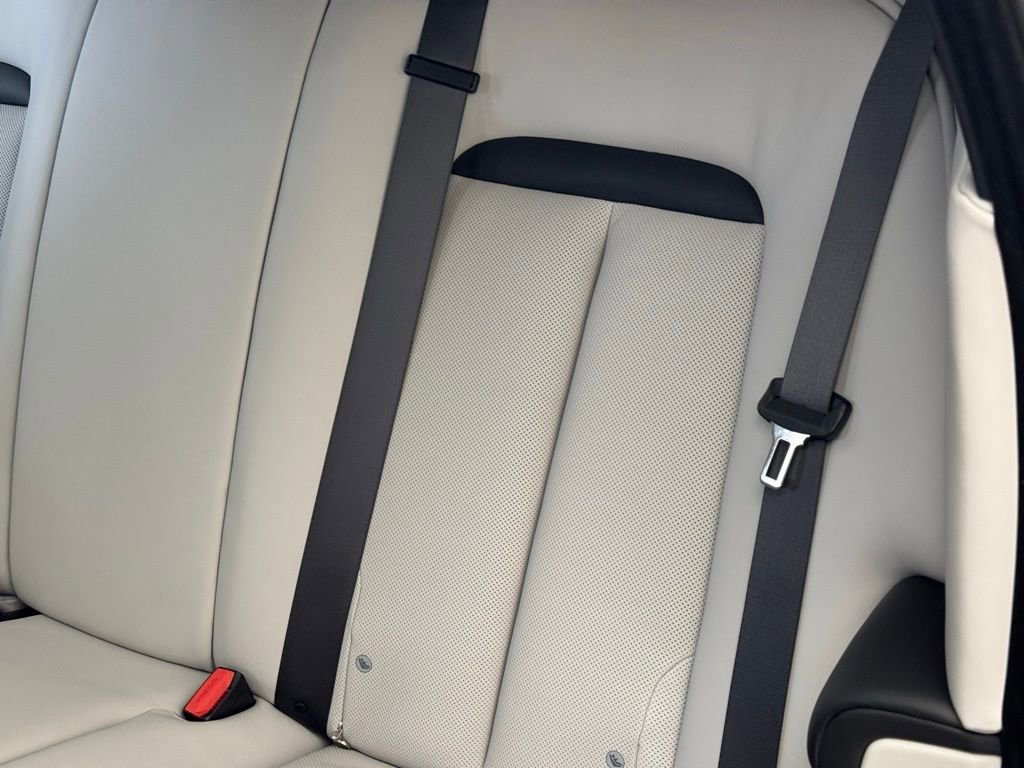 Certified 2021 Rolls-Royce Ghost image 24