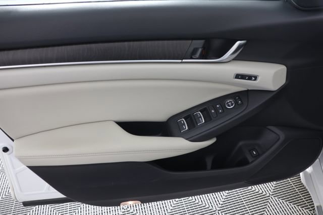 Used 2021 Honda Accord EX-L image 25