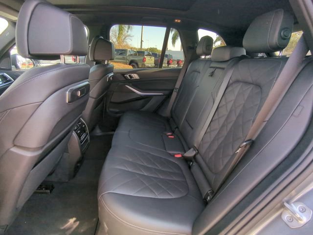 Used 2024 BMW X5 sDrive40i image 16