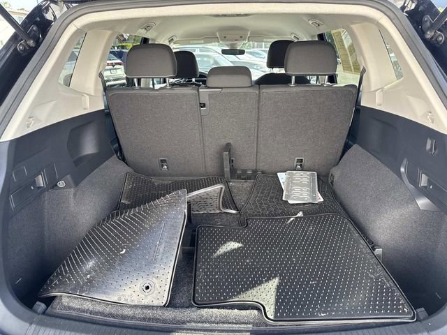 Used 2022 Volkswagen Tiguan S w/ Driver Assistance Package image 5