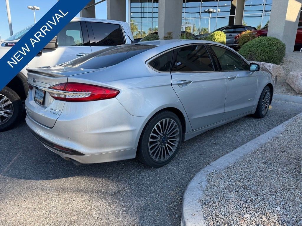 Used 2018 Ford Fusion Titanium FWD image 3