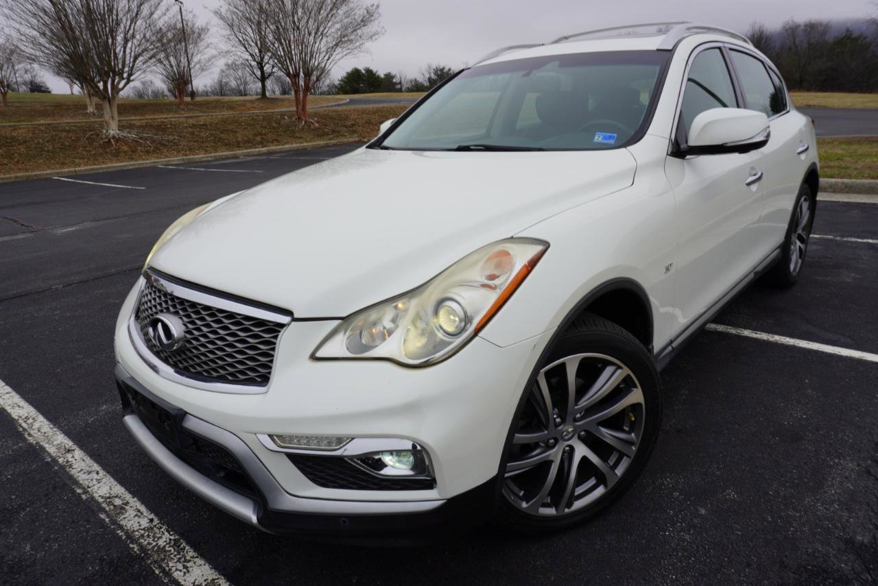 Used 2017 INFINITI QX50 AWD w/ Technology Package image 6