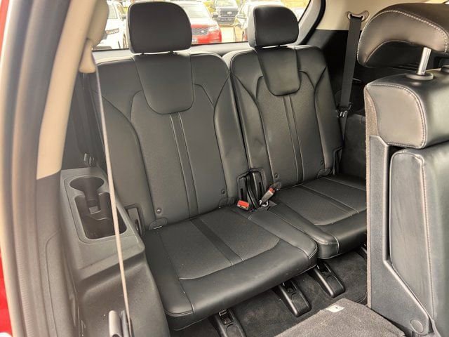 Used 2021 Kia Sorento S FWD image 29