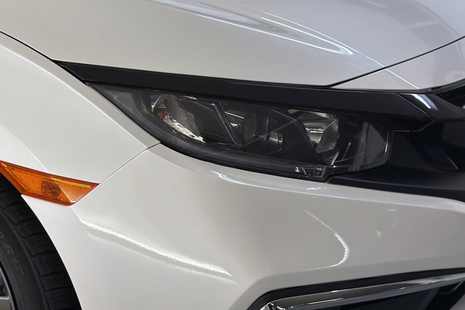 Used 2019 Honda Civic EX-L image 10