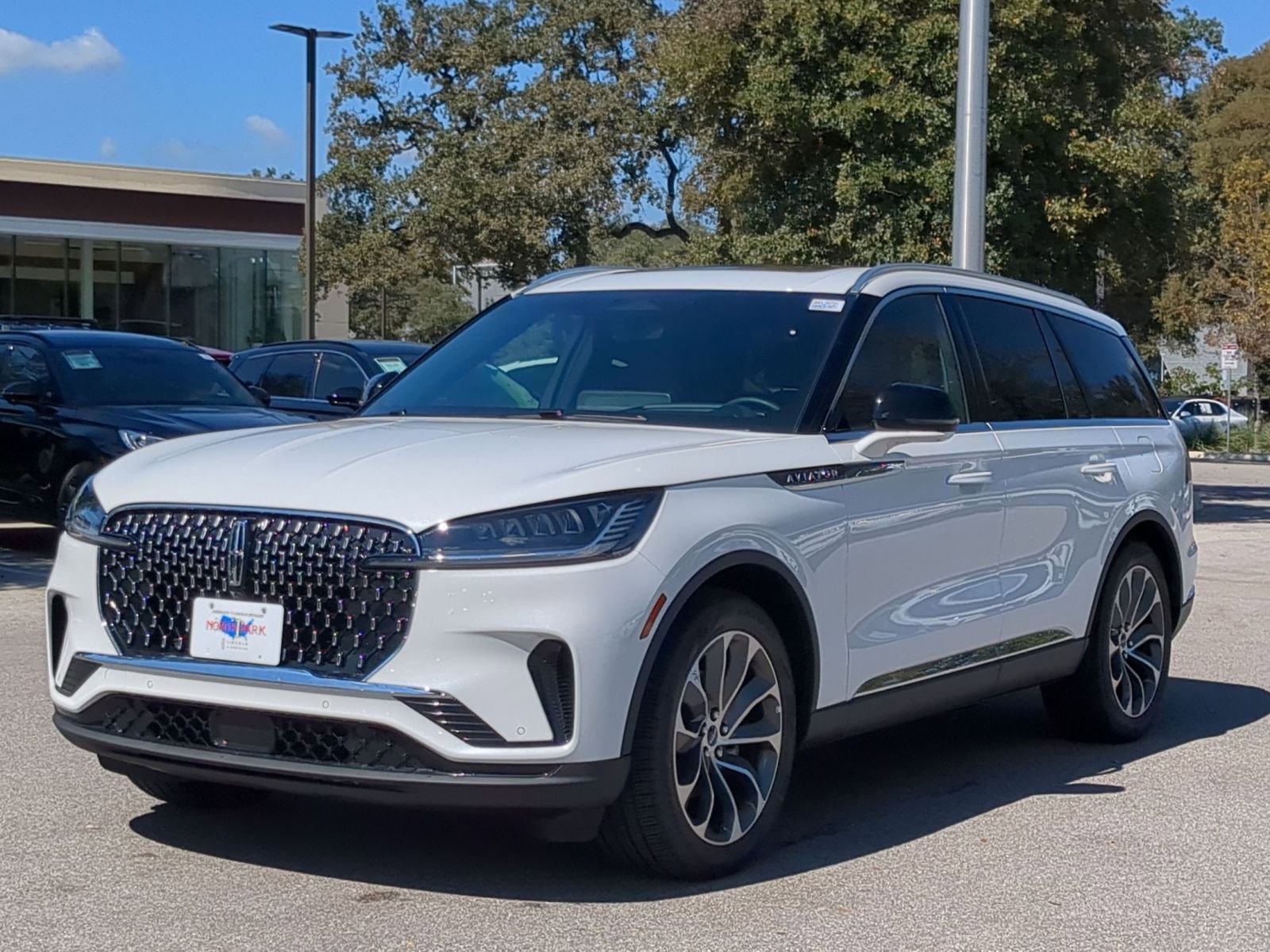 New 2025 Lincoln Aviator Reserve image 7