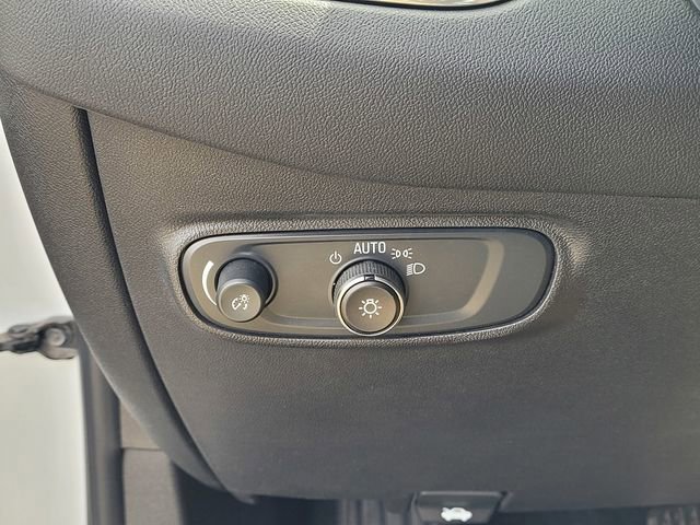 Used 2024 Chevrolet Equinox LT image 24