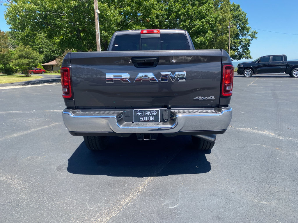 New 2026 RAM 2500 Tradesman AWD/4WD image 11