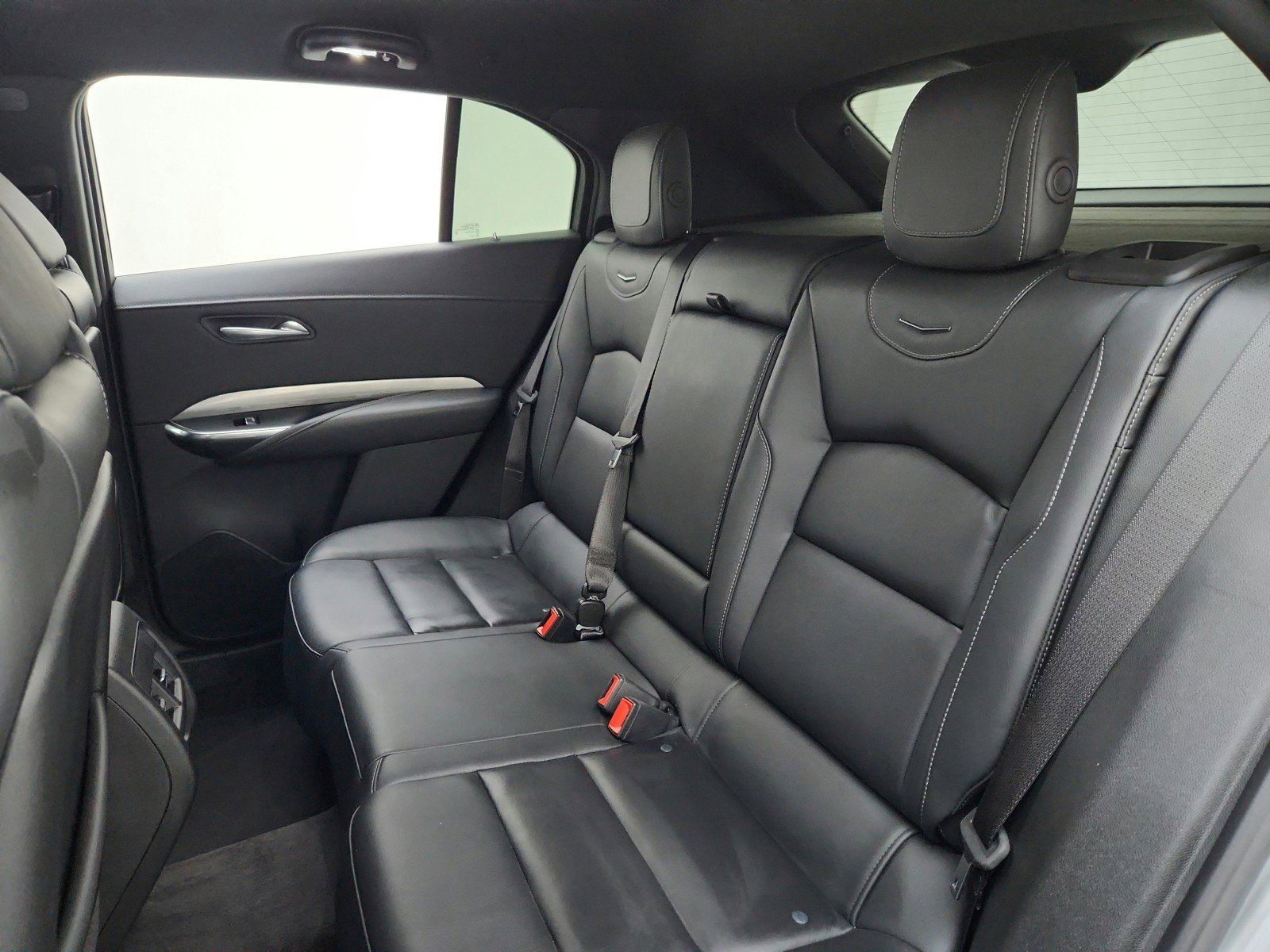 Used 2025 Cadillac XT4 Premium Luxury FWD image 22