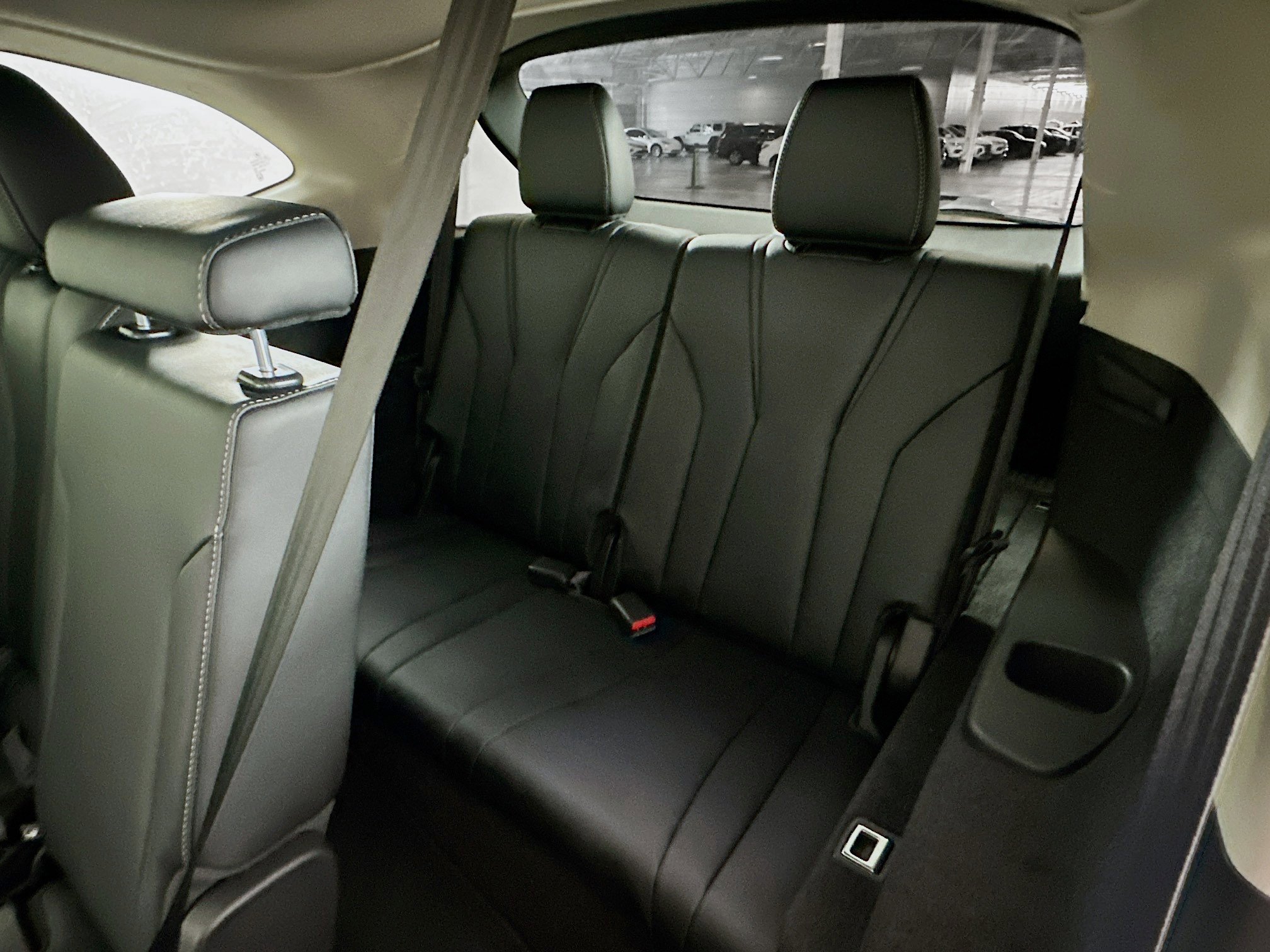 Used 2023 Acura MDX SH-AWD w/ Technology Package image 30