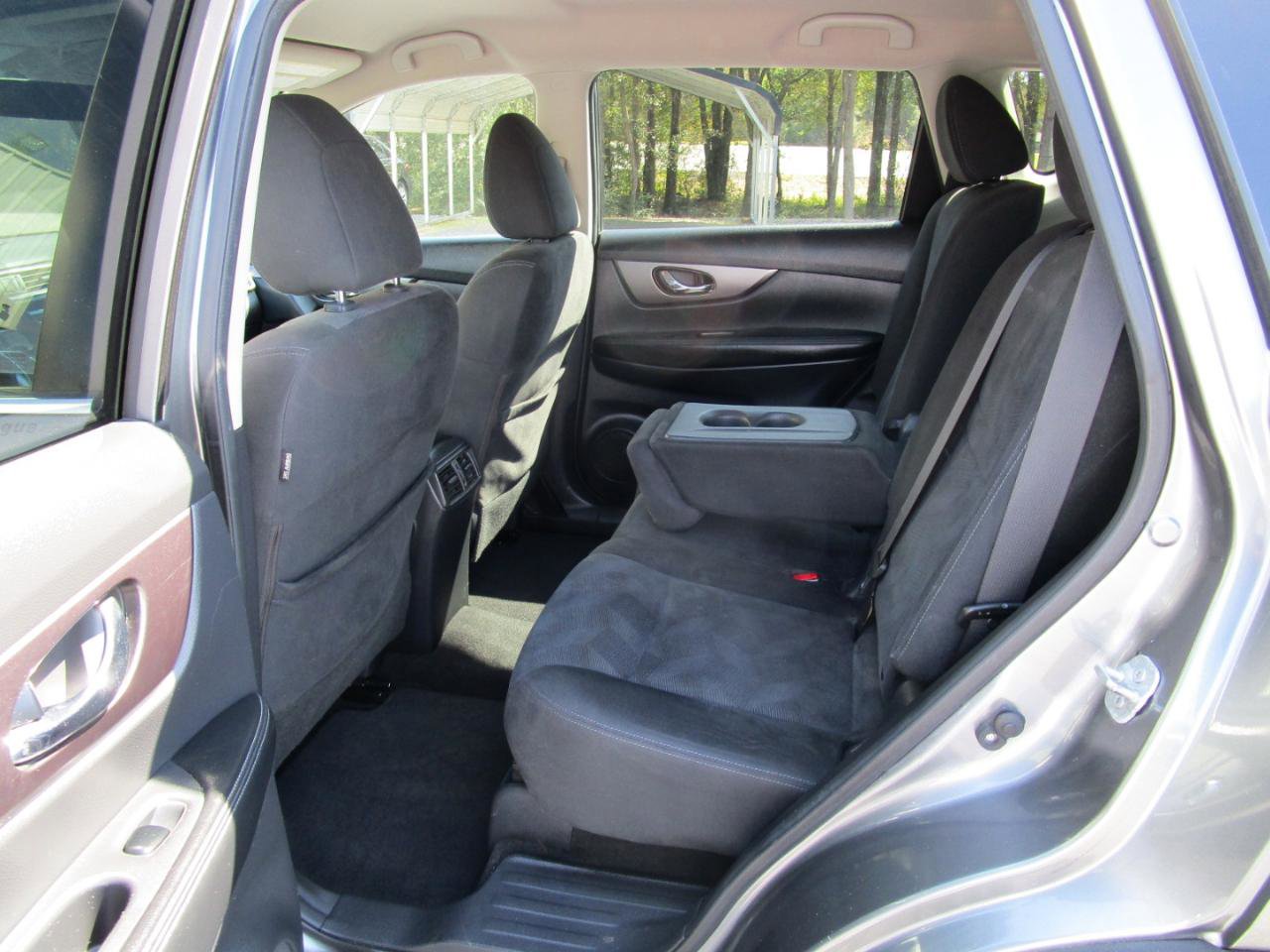 Used 2015 Nissan Rogue SV w/ SV Premium Package FWD image 21