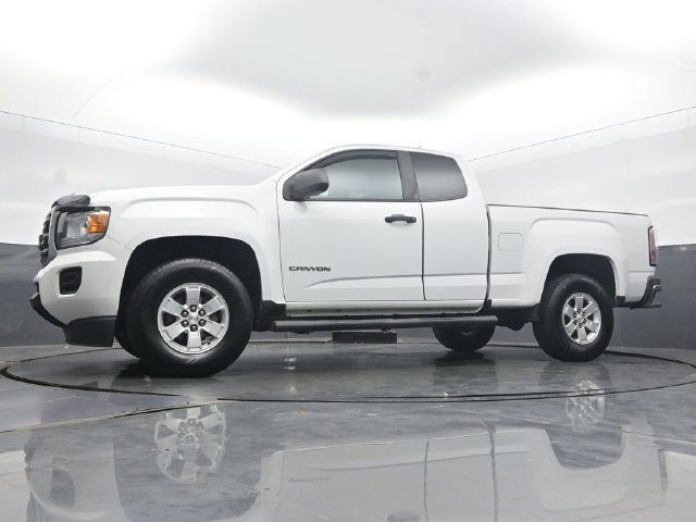Used 2020 GMC Canyon W/T w/ Convenience Package RWD image 45