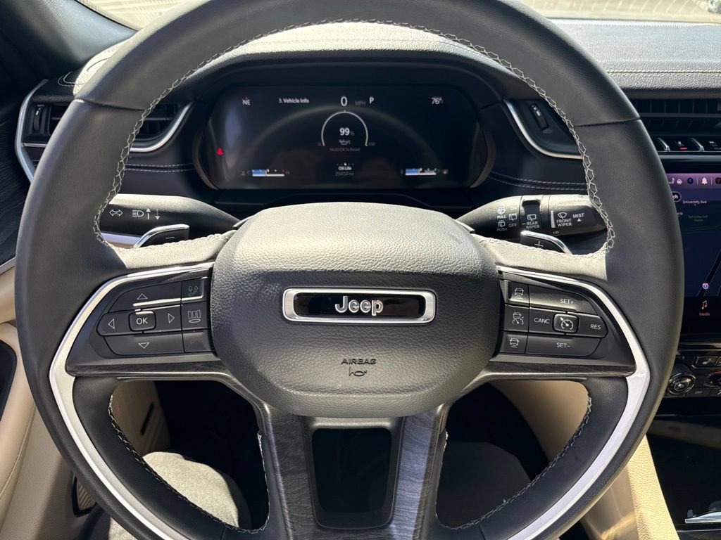 Certified 2024 Jeep Grand Cherokee Limited w/ Luxury Tech Group II RWD image 22