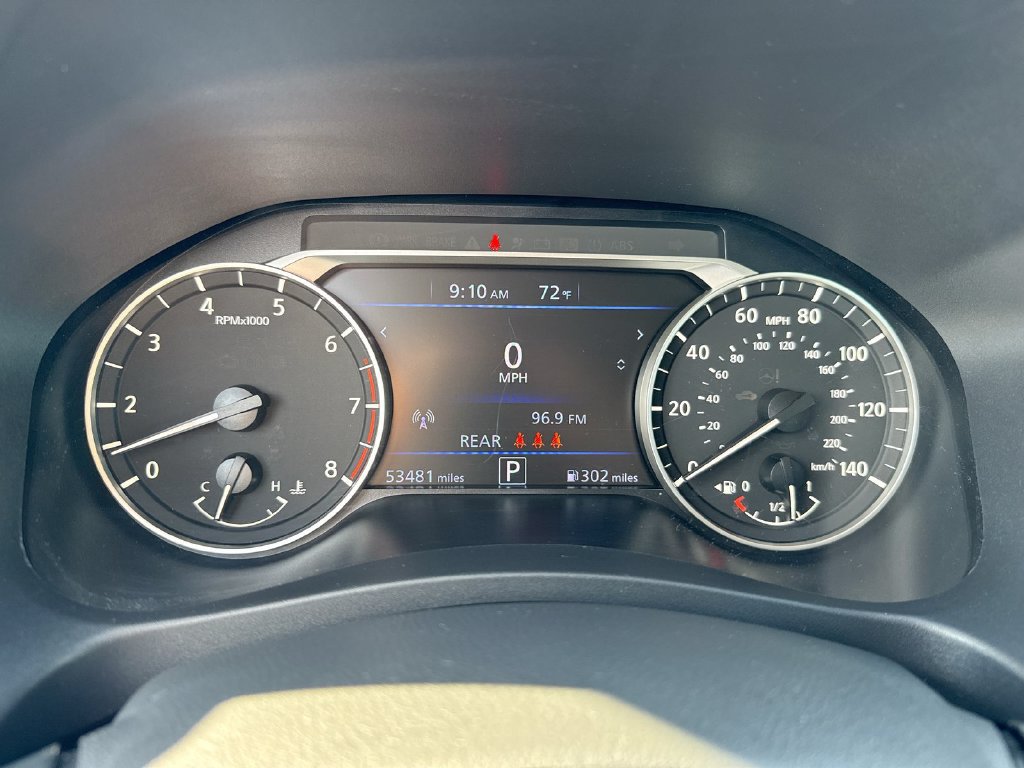 Used 2025 Nissan Altima 2.5 SV AWD/4WD image 12