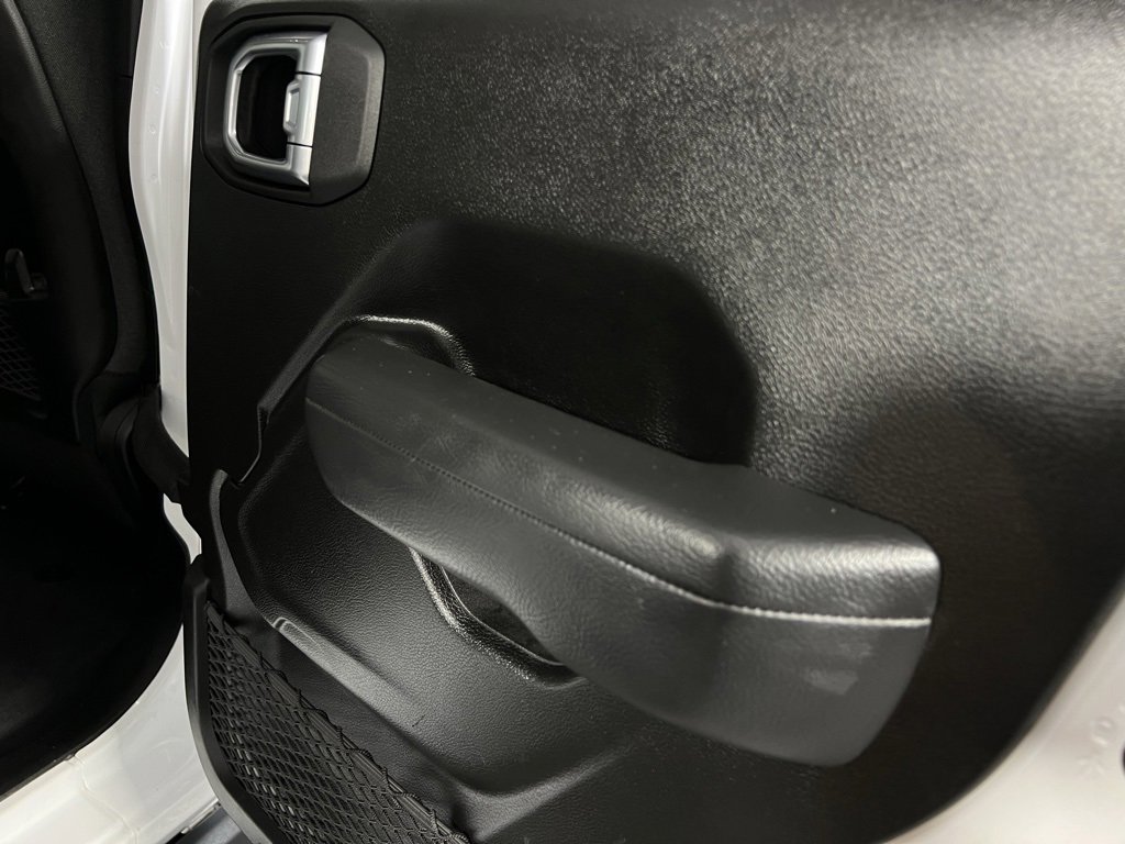 Certified 2025 Jeep Wrangler Unlimited Rubicon image 28