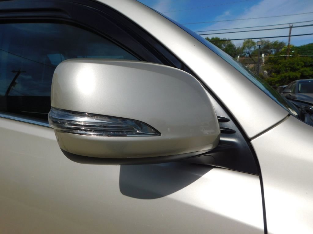 Used 2015 Lexus GX 460 w/ Premium Package image 11