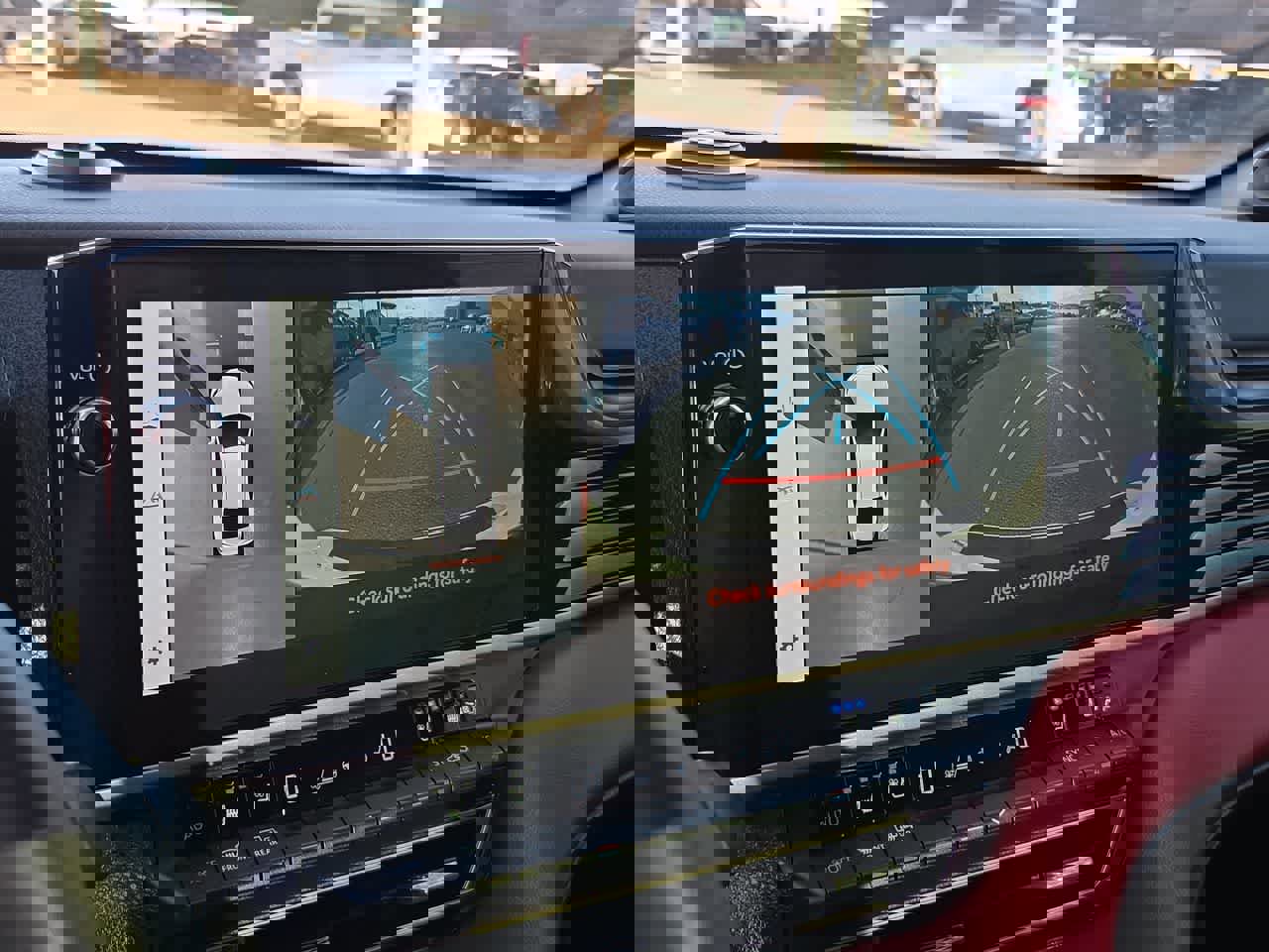 Used 2025 Toyota Camry XSE w/ Premium Plus Package image 25