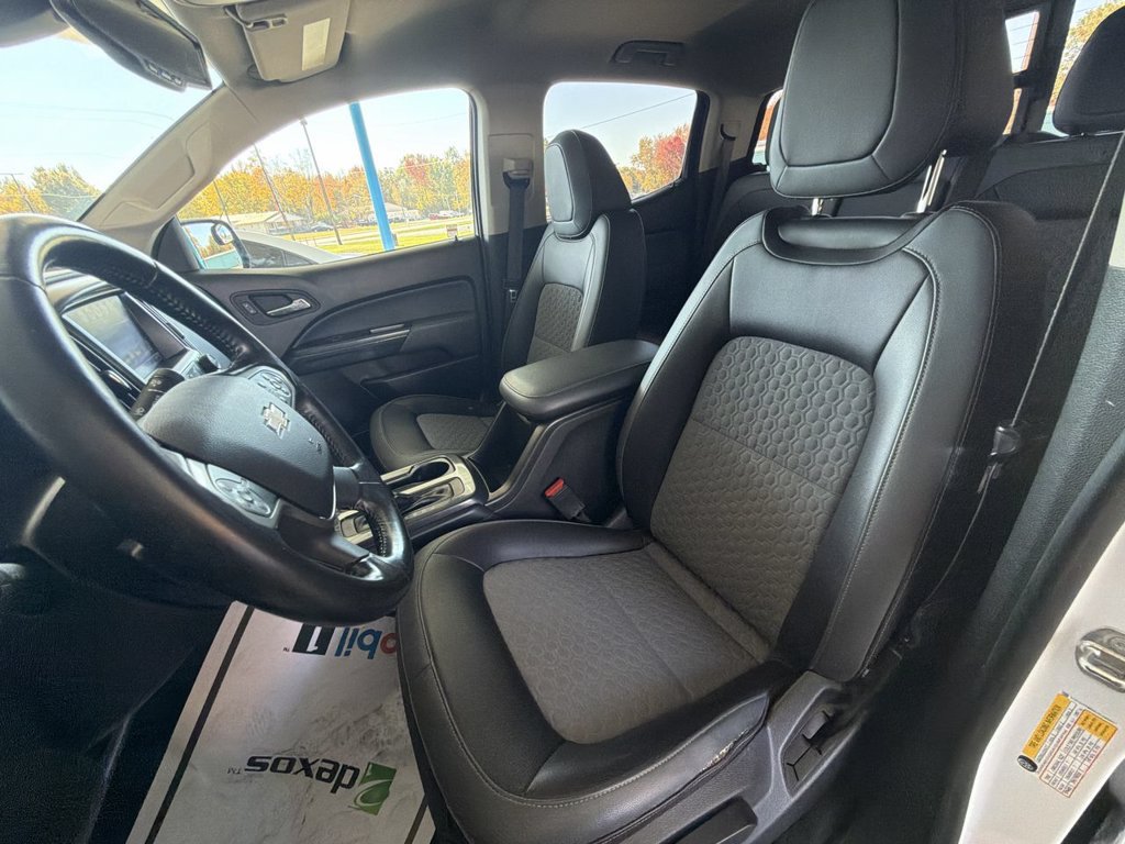 Used 2018 Chevrolet Colorado Z71 w/ LPO, Premium Interior Package AWD/4WD image 19