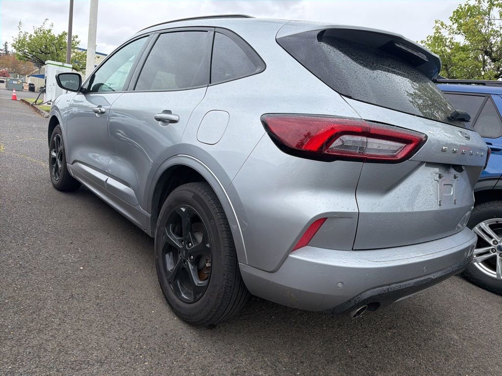 Used 2023 Ford Escape ST-Line w/ Tech Pack #1 image 10