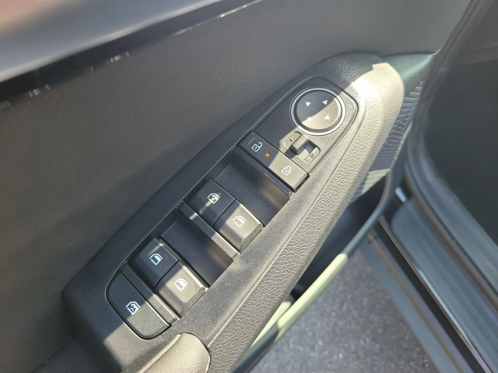 New 2026 Kia Seltos S FWD image 20