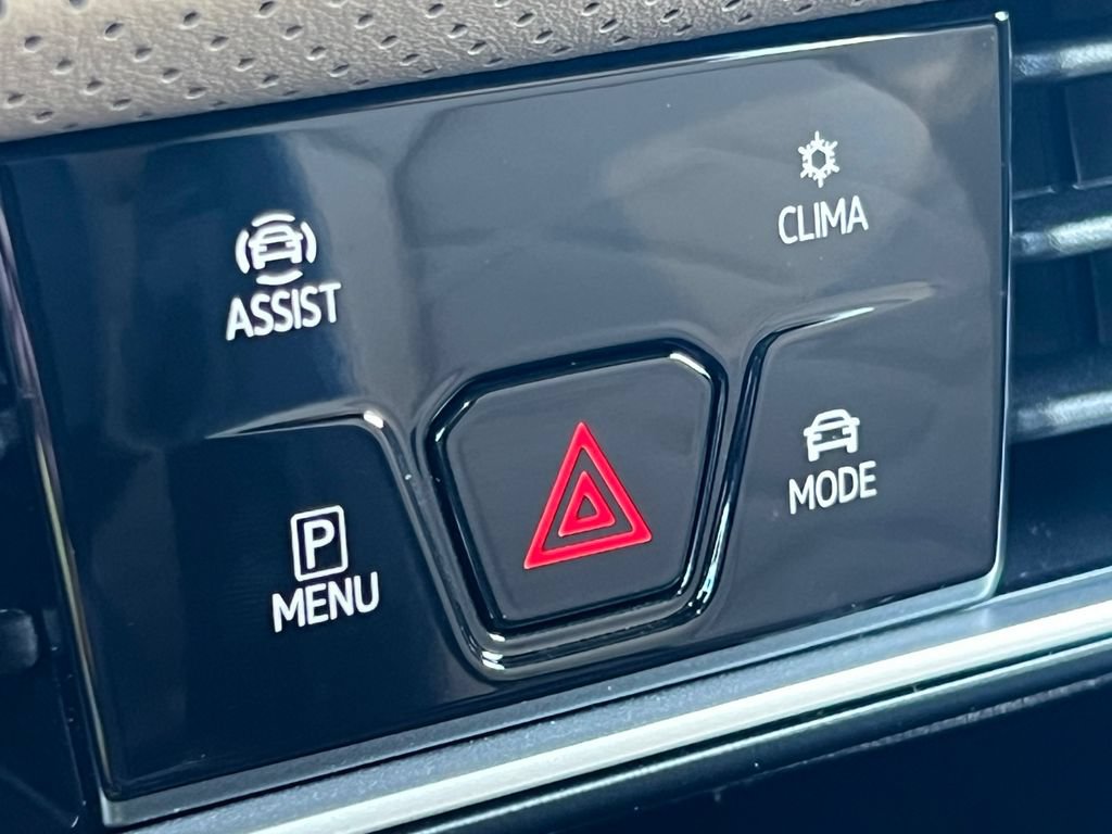 New 2026 Volkswagen Atlas Cross Sport SE AWD/4WD image 23