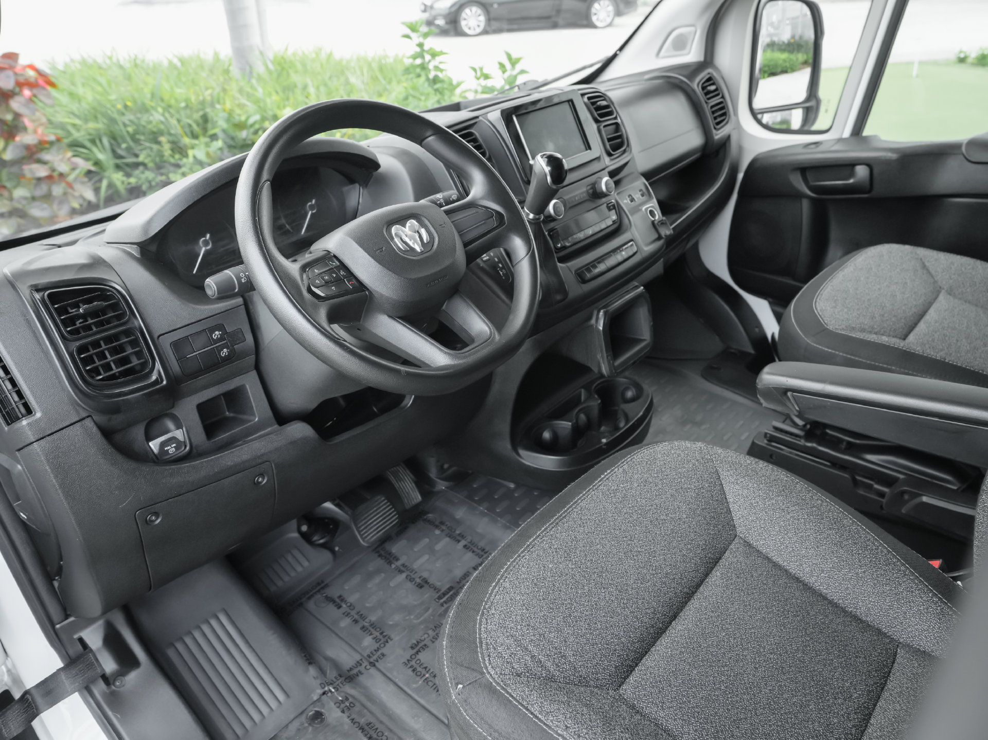 Used 2022 RAM ProMaster 2500 FWD image 3