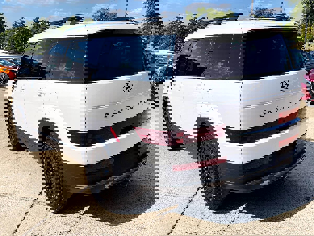 Used 2024 Hyundai Santa Fe XRT image 5