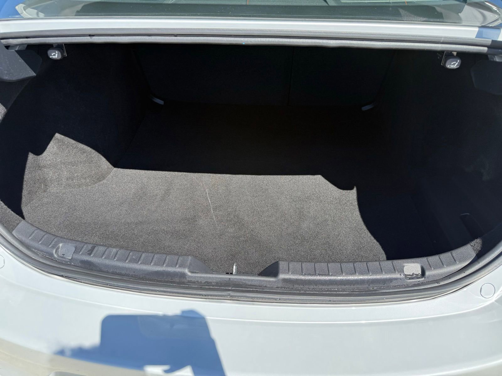Certified 2025 MAZDA MAZDA3 s FWD image 19