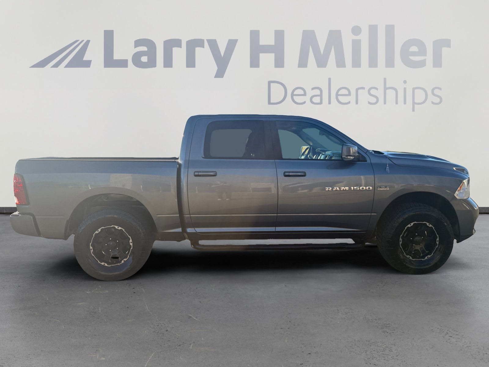 Used 2012 RAM 1500 Sport w/ Sport Premium Group AWD/4WD image 5